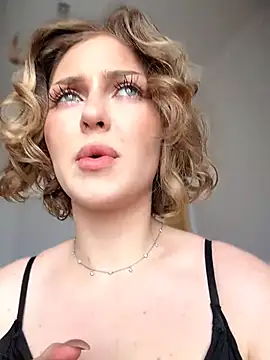 KellyKeler live sex cam