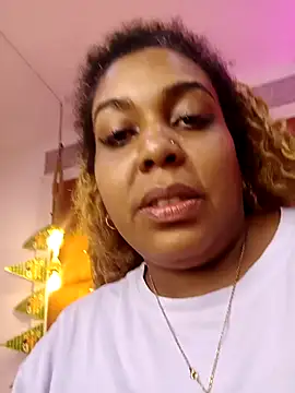 ella_kelly - ELLA_KELLY's free webcam