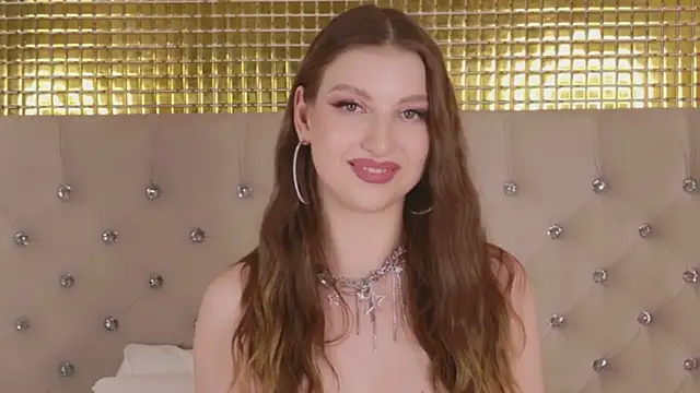 -leilapassion- - -LeilaPassion-'s free webcam