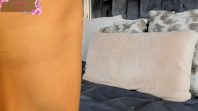 naylagrey - NaylaGrey's free webcam