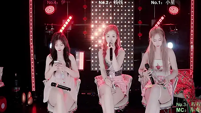 美女ZZ00033S在线直播