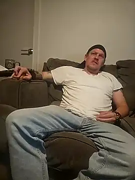 yourmasterisbored - YourMasterisBored's free webcam - UK Sex Cams