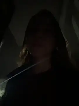 rosiesecret (F young) - Finger deep inside my tight ass hole