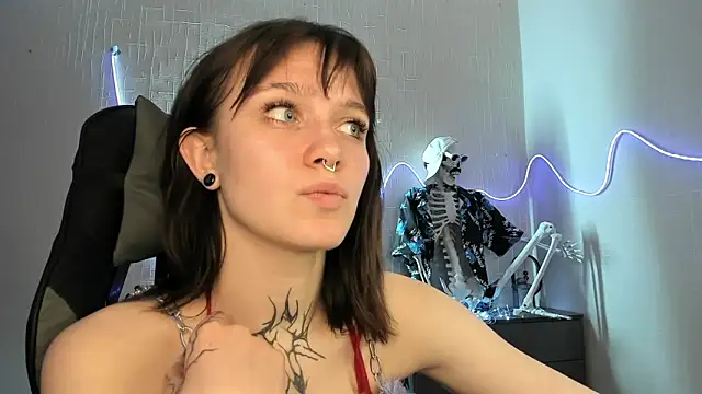 elastikisss - Elastikisss's free webcam