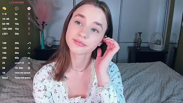 jinnymcie - JinnyMcie's free webcam - UK Sex Cams