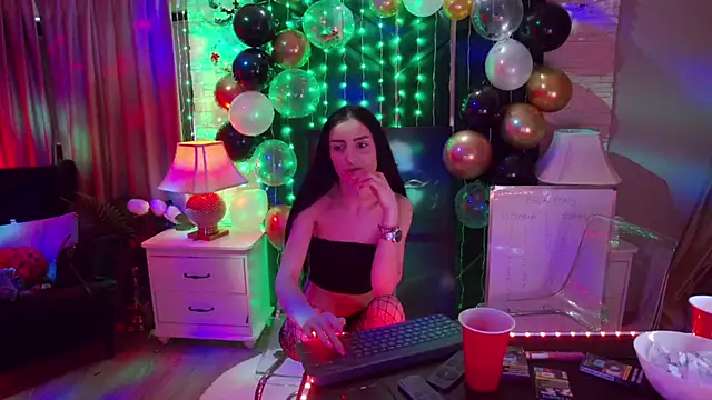 feetvibe (F young) - 👯 TOPLESS PONG FINALE