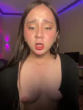 hotrerexxx Live Webcam on Stripchat