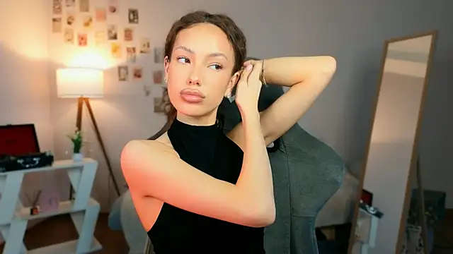 nexorine - Nexorine's free webcam - UK Sex Cams