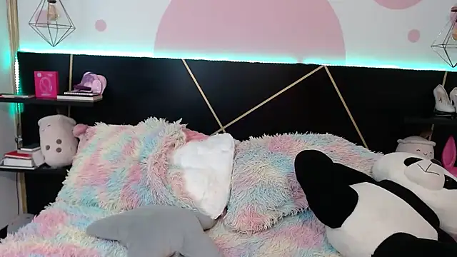 danniabbey - DanniAbbey's free webcam - UK Sex Cams