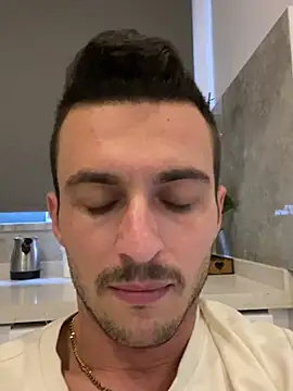 turkishmodell - Turkishmodell's free webcam - UK Sex Cams