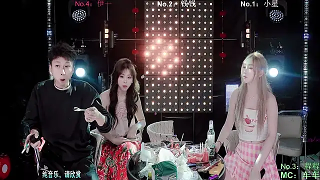 美女ZZ00033S在线直播