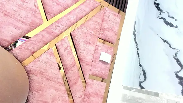 mia_alvares (F teen) - oil tits + saliva 😏🔥