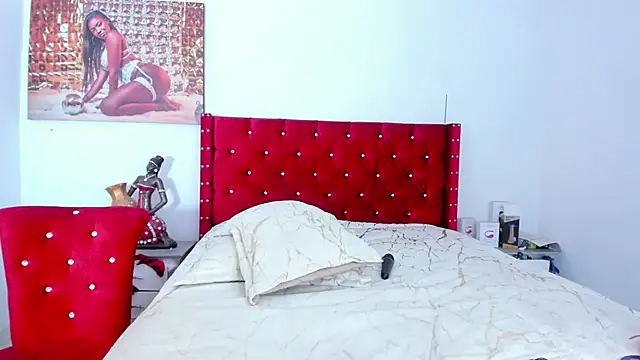 christie_wilde - Christie_Wilde's free webcam - UK Sex Cams