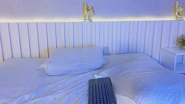 aida_moreno - Aida_moreno's free webcam - UK Sex Cams