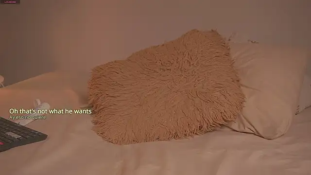 caro_sanchezz - Caro_sanchezz's free webcam - UK Sex Cams