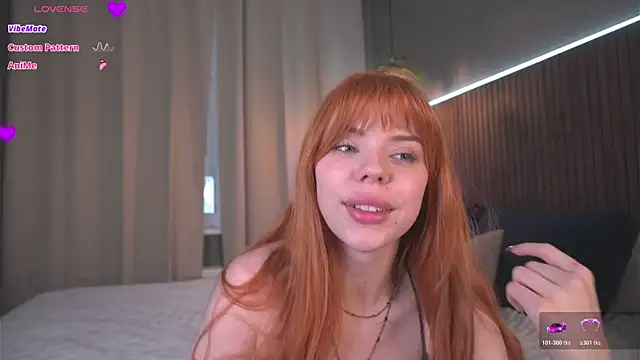 foxyriss - Foxyriss's free webcam - UK Sex Cams