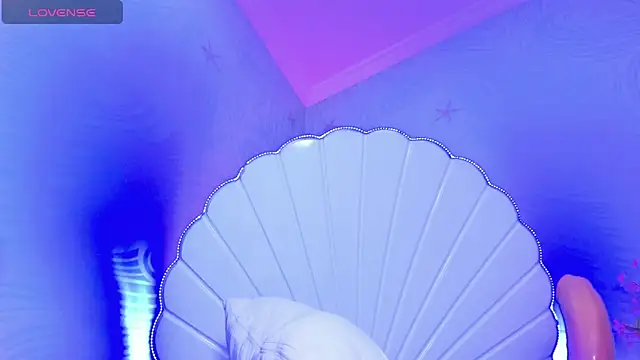 chloe_blowjob - CHLOE_BLOWJOB's free webcam - UK Sex Cams