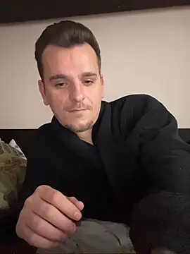 huge_cock22cm - Huge_cock22cm's free webcam - UK Sex Cams