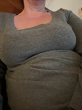 sweetmystery1's room