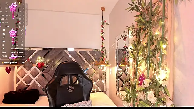 Nanachi_Cook live sex cam