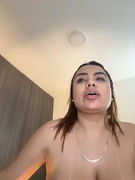 valeria2019hot live sex cam