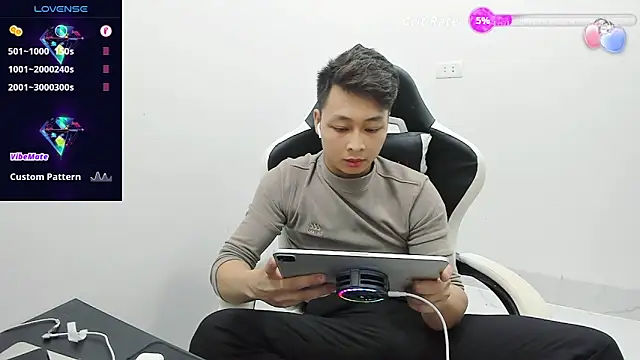 naughty___asian (M young) - Make me cum