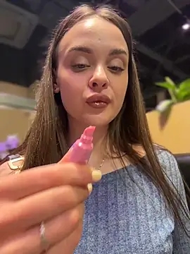 KristiRich live sex cam