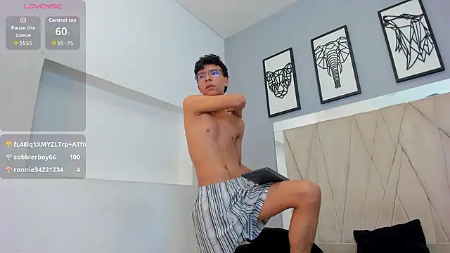 adams_bobby (M twink) - cum show 🍆💦