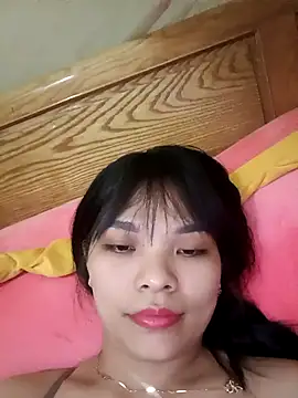 Webcam Model (meomeo30)  is live.Free join now!