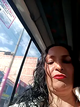 kimberly_smitth (F milf) - pagar semestre de la U