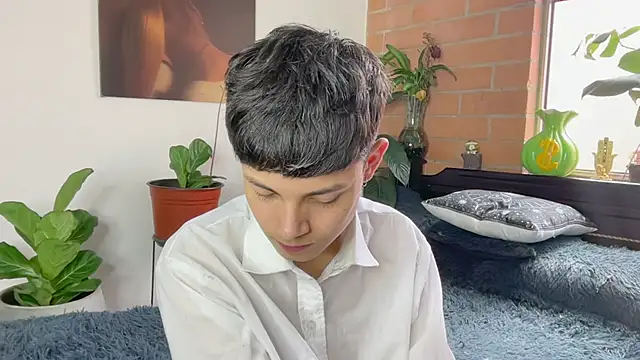 andy_belier23 (M twink) - super cum show