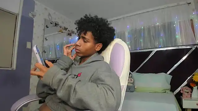 Preview of santy_bigcock_01