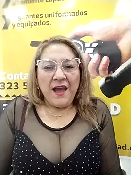 julieta_21- - JULIETA_21-'s free webcam