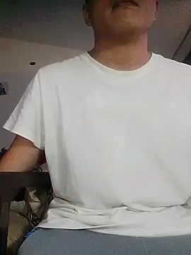 mghty-cockl88 - Mghty-cockl88's free webcam