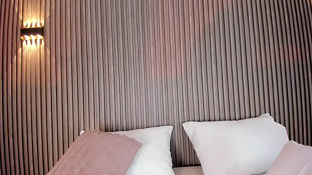 caitlyncouper - CaitlynCouper's free webcam