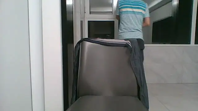 nole_china7 (Ask my age) - talk / fun / cum