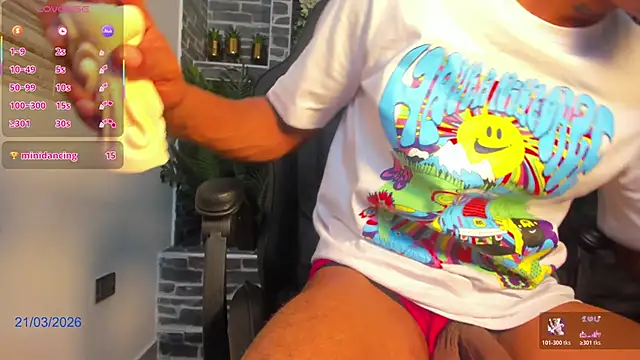 rpoolrboy (M twink) - remove garment