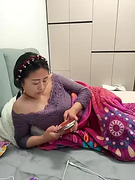 美女zzdd999在线直播