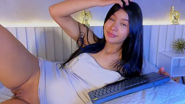 Aida_moreno live sex cam