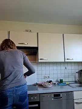 Preview of hotwifelyn68