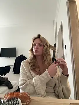 sexyvenusian - SexyVenusian's free webcam - UK Sex Cams