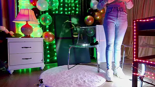 feetvibe (F young) - 👯 TOPLESS PONG FINALE