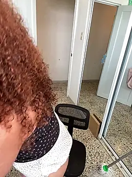 ladycreamypr2 - Ladycreamypr2's free webcam