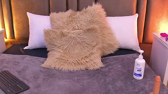 saralugo - SaraLugo's free webcam