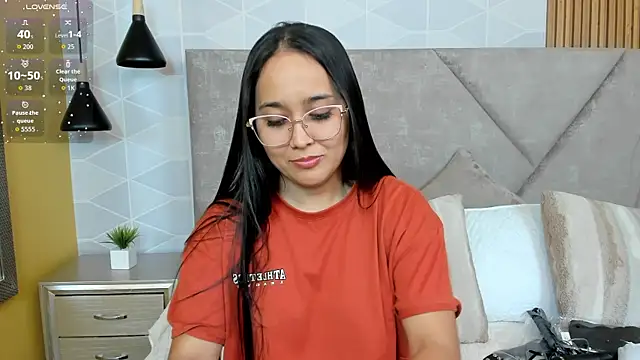 sammy_fit_ (F young) - Show my sweet tits+ put my clamps