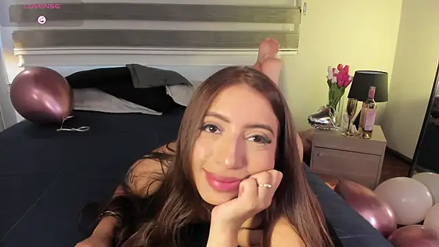 merida_taylor (F young) - Birthday spanks? 🎁🥰