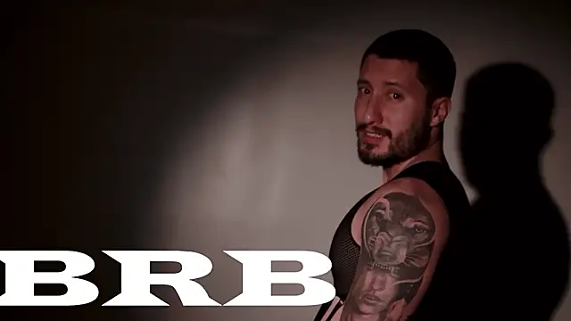 nathan_rivers (M young) - 🍑I'M YOUR TOY😏