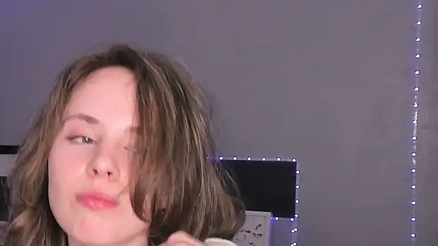 crystaleah (F teen) - try do ahegao