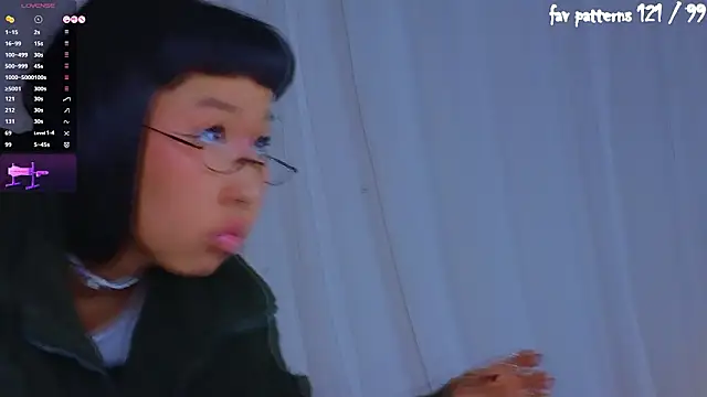 a11yson - A11yson's free webcam - UK Sex Cams