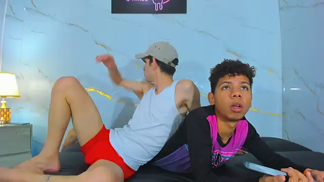 Spicy_guys live sex cam